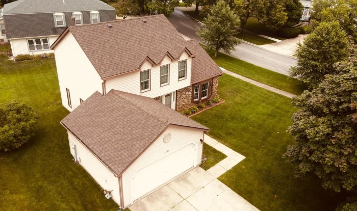 Residential roof replacement companies