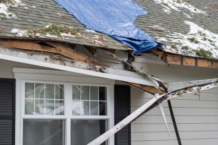 Storm Damage Roof Replacement Signs in Minneapolis, MN